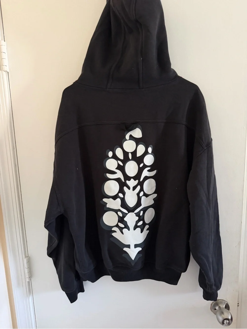 Free People Black Hoodie. - Picture 2 of 3